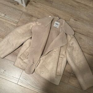 NWT Zara beige coat